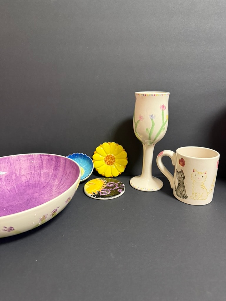 Ceramic tableware with floral designs