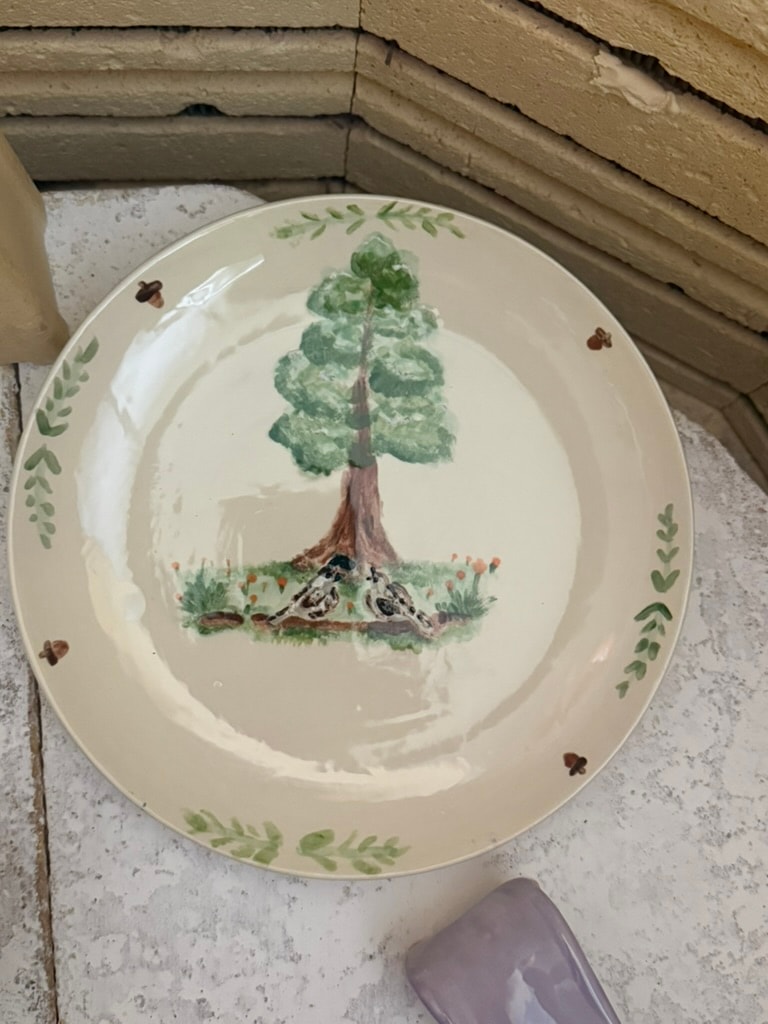 Ceramic plate with tree botanical design